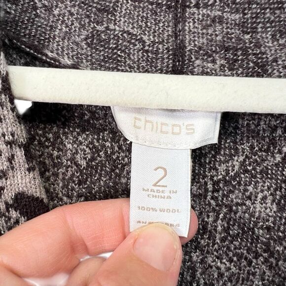 New Chico's Women's 100%Wool Knit Animal Print Ombre Open Cardigan Size 2 large - Picture 3 of 16